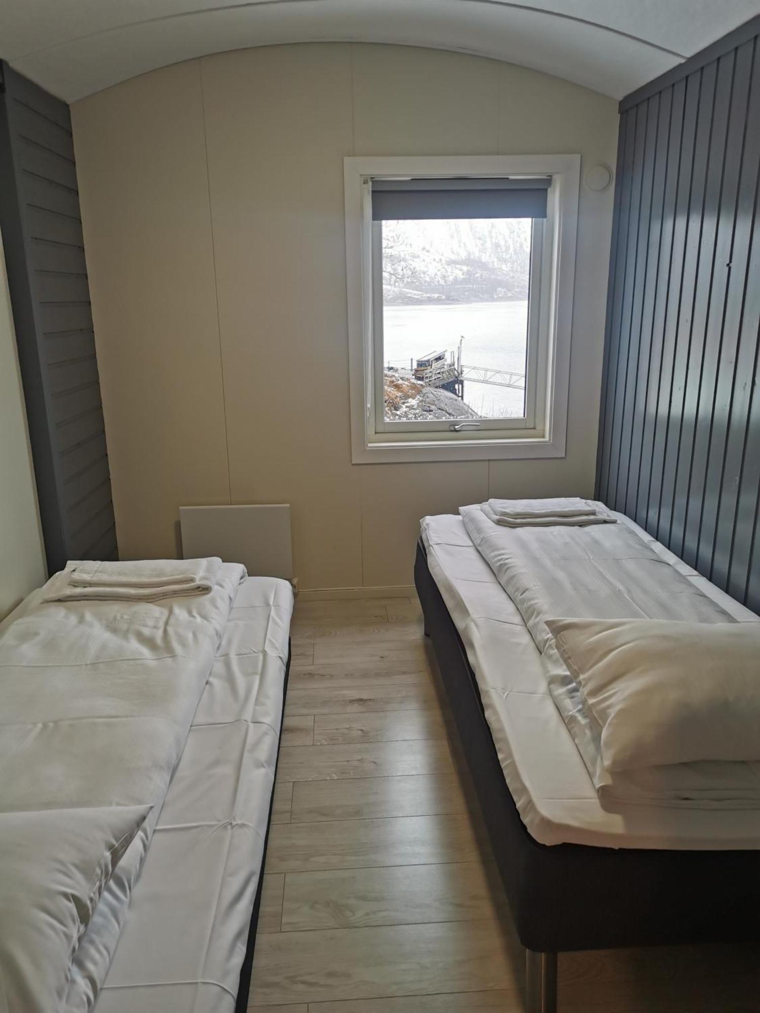 فندق Polar Spot Camping Nygardsjoen الغرفة الصورة